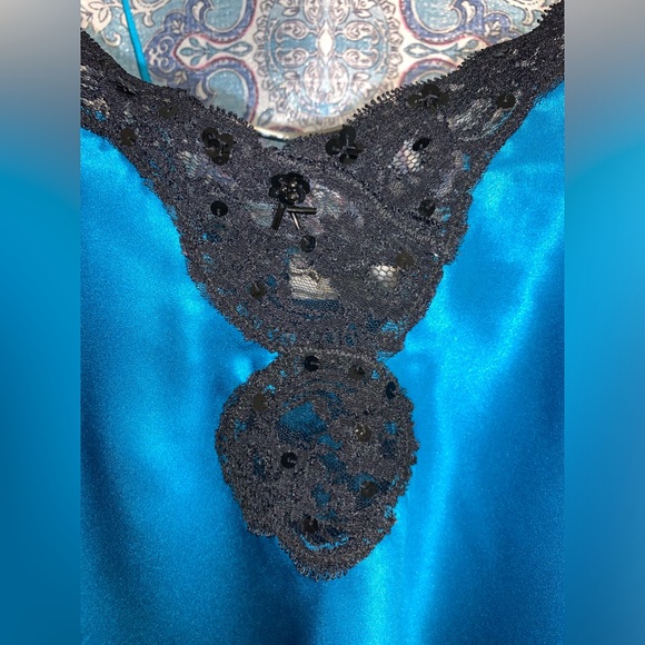 ** Sale ** Vintage Gold Label Victoria’s Secret Pajamas - Picture 6 of 16